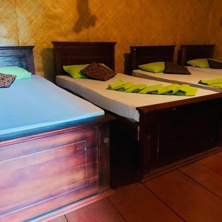 Tree House Hostel Sigiriya Bagian luar foto